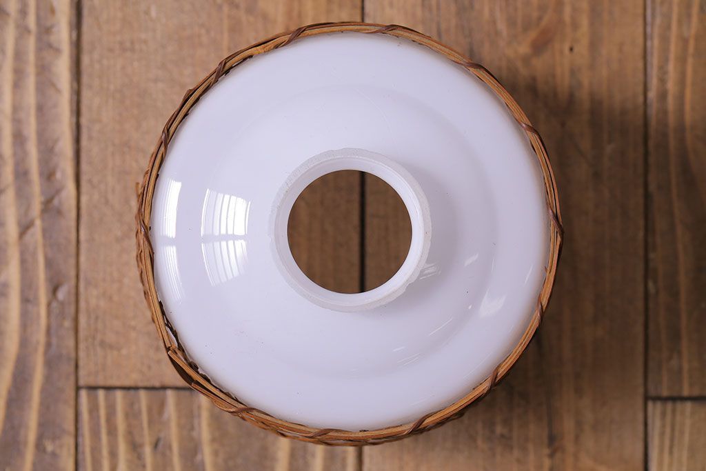 昭和レトロ　和の雰囲気が高まる籠モチーフのペンダントライト(シェード、吊り下げ照明、天井照明)