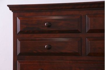 民芸家具　樺材　しっかり収納できるシンプルな衣装箪笥(整理箪笥、チェスト)