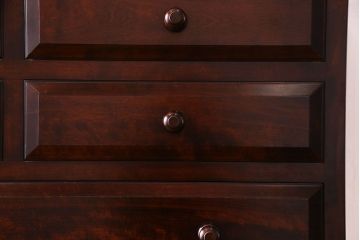 民芸家具　樺材　しっかり収納できるシンプルな衣装箪笥(整理箪笥、チェスト)