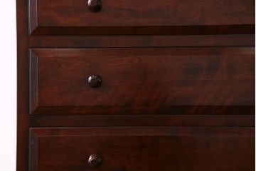 民芸家具　樺材　しっかり収納できるシンプルな衣装箪笥(整理箪笥、チェスト)