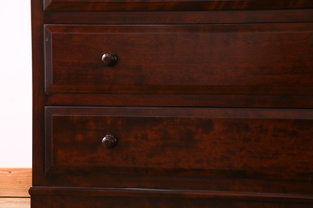 民芸家具　樺材　しっかり収納できるシンプルな衣装箪笥(整理箪笥、チェスト)