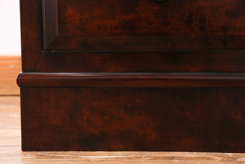 民芸家具　樺材　しっかり収納できるシンプルな衣装箪笥(整理箪笥、チェスト)