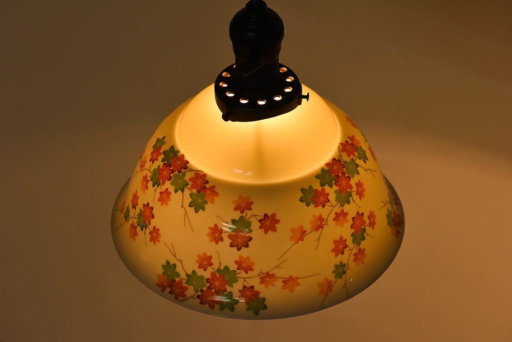 オールドノリタケ(則武、日本陶器)　紅葉が愛らしい電灯笠(シェード、ペンダントライト、吊り下げ照明)