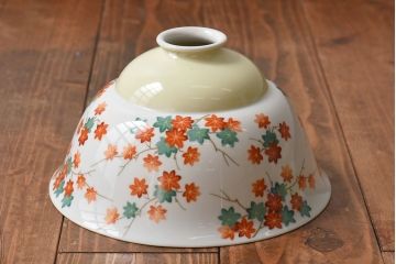 オールドノリタケ(則武、日本陶器)　紅葉が愛らしい電灯笠(シェード、ペンダントライト、吊り下げ照明)
