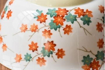 オールドノリタケ(則武、日本陶器)　紅葉が愛らしい電灯笠(シェード、ペンダントライト、吊り下げ照明)