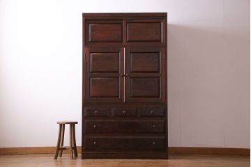 中古美品　松本民芸家具　直線的なデザインが美しいD型和タンス(箪笥、チェスト)(定価約54万円)