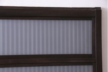 和製アンティーク　裏ガラス入り　和モダンな総ケヤキの格子戸(引き戸、建具)2枚セット