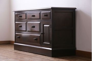 中古　北海道民芸　落ち着きのある色味が魅力のシンプルなサイドチェスト(リビングボード、ローチェスト)