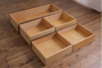 中古　北海道民芸　落ち着きのある色味が魅力のシンプルなサイドチェスト(リビングボード、ローチェスト)