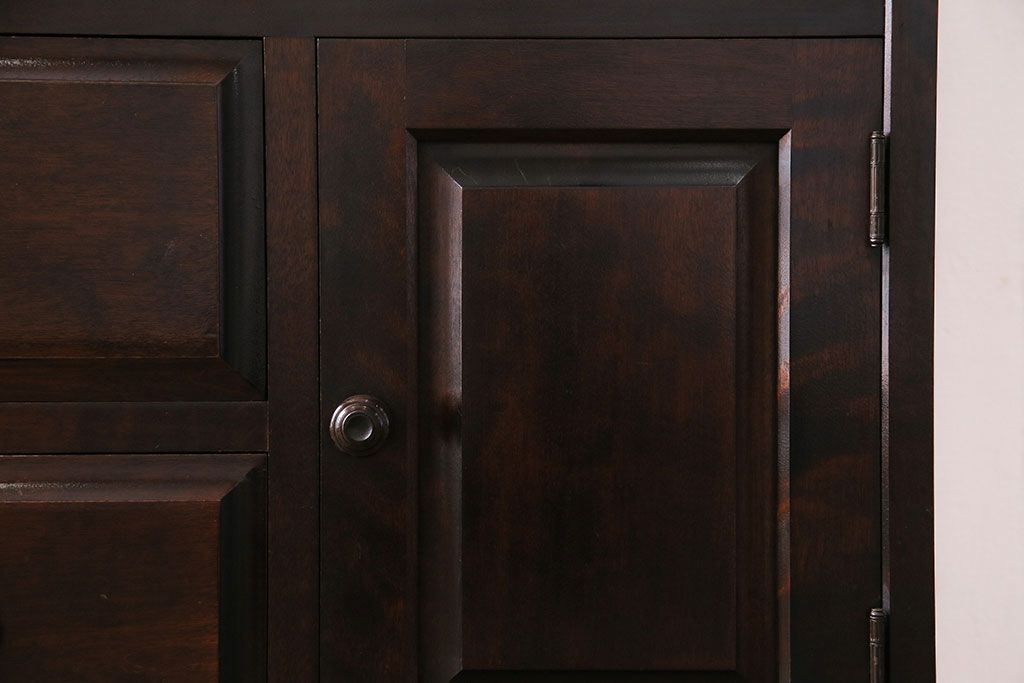 中古　北海道民芸　落ち着きのある色味が魅力のシンプルなサイドチェスト(リビングボード、ローチェスト)