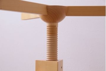 中古美品　Cassina(カッシーナ)　VIDUN(ヴィドゥン)ガラステーブル(ダイニングテーブル)(定価約58万円)