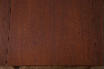 ヴィンテージ家具　北欧ビンテージ　チーク材　すっきりとしたシルエットがおしゃれなバタフライテーブル(サイドテーブル)