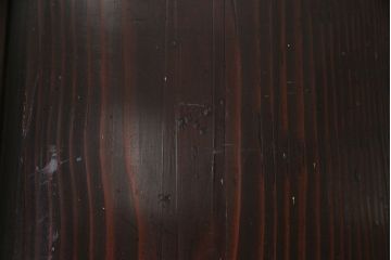 和製アンティーク　濃くて深い色合いが情緒を漂わせる板戸1枚(引き戸、建具)