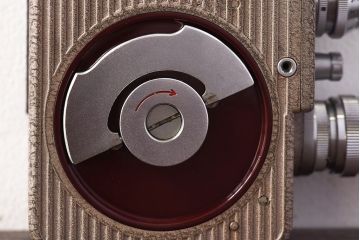 アンティーク雑貨　ビンテージカメラ　瓜生精機　シネカメラ(cinecamera)　シネマックス cinemax-8
