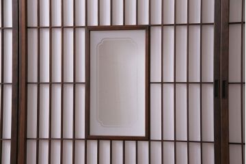 和製アンティーク　細い縦格子が美しいガラス入りの障子戸(仕切り戸、格子戸、引き戸、建具)4枚組(2)