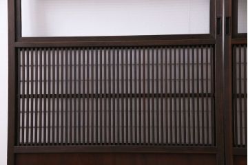 和製アンティーク　細い桟が美しい裏障子付き格子戸(建具、引き戸、ガラス帯戸)2枚組