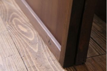和製アンティーク　細い桟が美しい裏障子付き格子戸(建具、引き戸、ガラス帯戸)2枚組