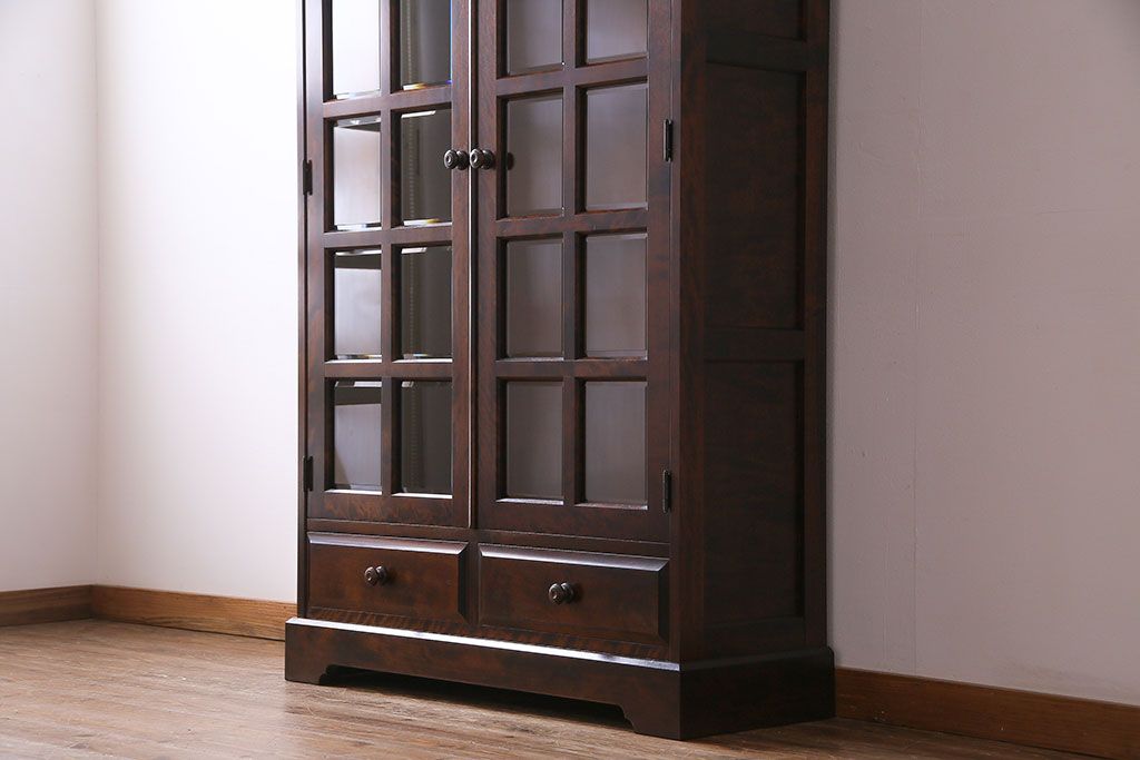 中古　美品　北海道民芸家具　収納力抜群のシックなブックケース(本箱、収納棚、戸棚)(定価41万円)