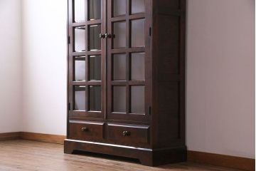 中古　美品　北海道民芸家具　収納力抜群のシックなブックケース(本箱、収納棚、戸棚)(定価41万円)