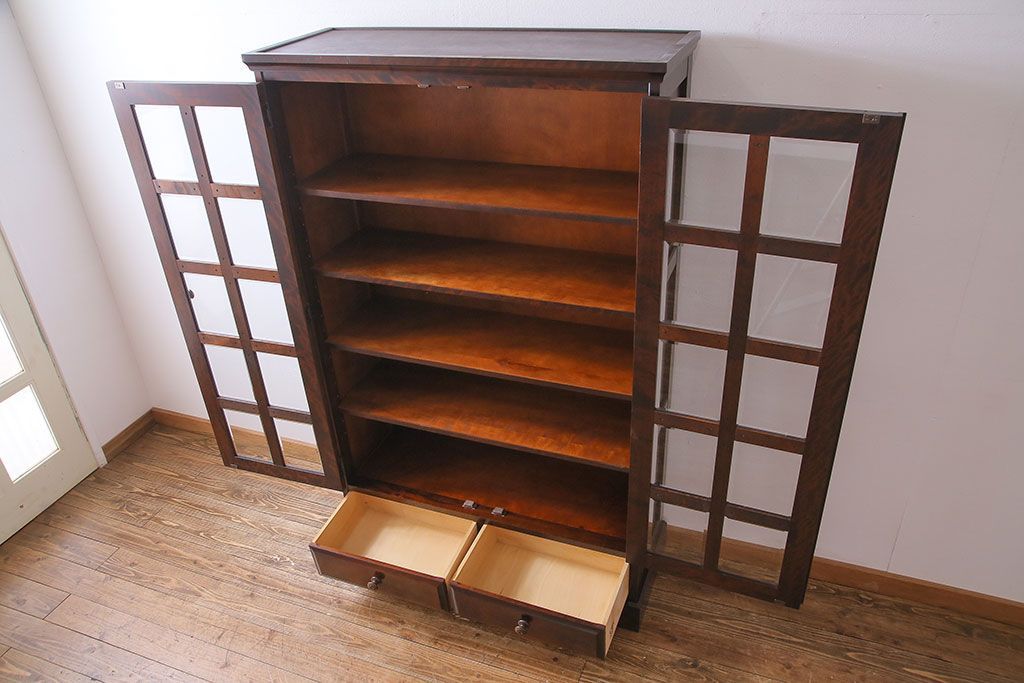 中古　美品　北海道民芸家具　収納力抜群のシックなブックケース(本箱、収納棚、戸棚)(定価41万円)