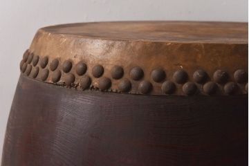 アンティーク雑貨　時代物　欅刳り貫き胴　明治大正期の和太鼓(1尺6寸)