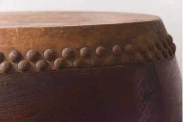 アンティーク雑貨　時代物　欅刳り貫き胴　明治大正期の和太鼓(1尺6寸)