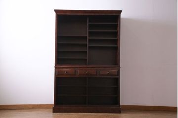 中古　民芸家具　落ち着きのある色合いの食器棚(収納棚、戸棚、飾り棚)