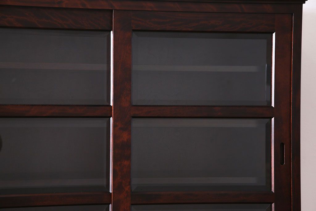 中古　民芸家具　落ち着きのある色合いの食器棚(収納棚、戸棚、飾り棚)