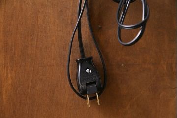 ヴィンテージ家具　北欧ビンテージ　Lyby Mobler　内部照明付　あたたかな雰囲気が魅力の大型リビングボード(サイドボード、収納棚)