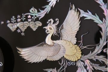 中古　韓国家具　存在感抜群の螺鈿細工チェスト(衣装タンス、戸棚)(定価約200万円)