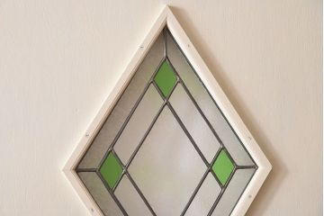 ペイント家具　ラフジュ工房オリジナルステンドグラス　結霜ガラスとステンドグラスがおしゃれな引き戸(建具)2枚セット