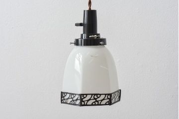 昭和初期　和モダンな雰囲気漂うシェード(ペンダントライト、天井照明)