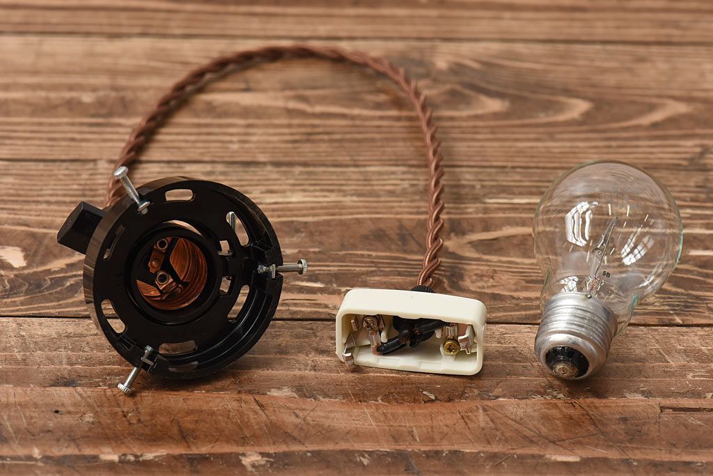 昭和初期　和モダンな雰囲気漂うシェード(ペンダントライト、天井照明)