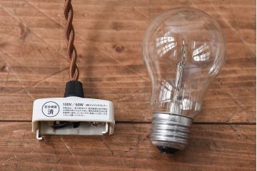 昭和初期　和モダンな雰囲気漂うシェード(ペンダントライト、天井照明)