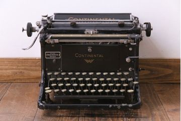 アンティーク雑貨　ドイツ製　WANDERER-WERKE(ヴォルケ社) CONTINENTAL　高級感漂うタイプライター