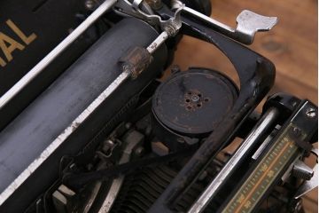 アンティーク雑貨　ドイツ製　WANDERER-WERKE(ヴォルケ社) CONTINENTAL　高級感漂うタイプライター