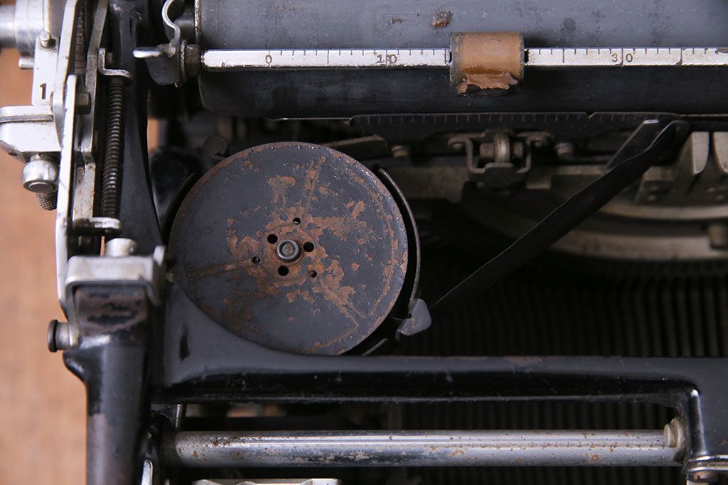 アンティーク雑貨　ドイツ製　WANDERER-WERKE(ヴォルケ社) CONTINENTAL　高級感漂うタイプライター