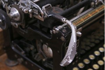 アンティーク雑貨　ドイツ製　WANDERER-WERKE(ヴォルケ社) CONTINENTAL　高級感漂うタイプライター