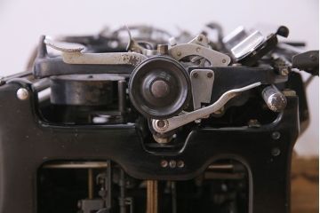 アンティーク雑貨　ドイツ製　WANDERER-WERKE(ヴォルケ社) CONTINENTAL　高級感漂うタイプライター