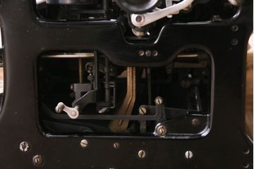 アンティーク雑貨　ドイツ製　WANDERER-WERKE(ヴォルケ社) CONTINENTAL　高級感漂うタイプライター