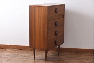 北欧ビンテージ家具　チーク材　大きな丸い取っ手が愛らしいチェスト(サイドチェスト、引き出し、ドロワー)