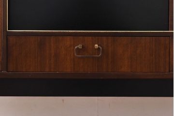 北欧家具　G-PLAN(ジープラン)　BBシリーズ(Black&Brass)のサイドボード(サイドキャビネット)