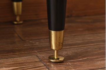 北欧家具　G-PLAN(ジープラン)　BBシリーズ(Black&Brass)のサイドボード(サイドキャビネット)