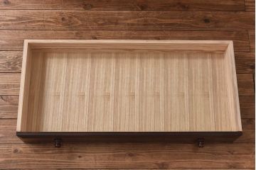中古美品　和モダンな空間におすすめの上品なワードローブ(洋服箪笥、キャビネット)