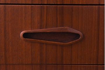 北欧家具　チーク材　曲線のフォルムが珍しいデスク(平机、在宅ワーク、在宅用ワークデスク、カウンターテーブル)