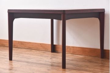 北欧ビンテージ　美品　ローズウッド材の色味が魅力的なコーヒーテーブル(サイドテーブル)(2)