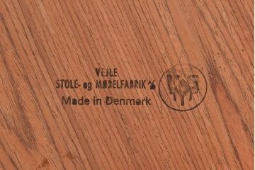 北欧ビンテージ　美品　ローズウッド材の色味が魅力的なコーヒーテーブル(サイドテーブル)(2)