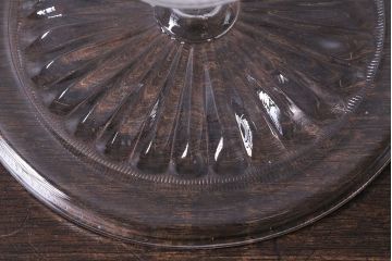 アンティーク雑貨　イギリス製　シンプルなデザインのガラスケーキスタンド