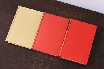 アンティーク雑貨　イギリスアンティーク　古い趣が魅力的な本(洋書、古書、英字本)3冊セット(3)