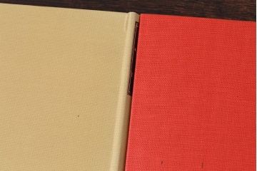 アンティーク雑貨　イギリスアンティーク　古い趣が魅力的な本(洋書、古書、英字本)3冊セット(3)